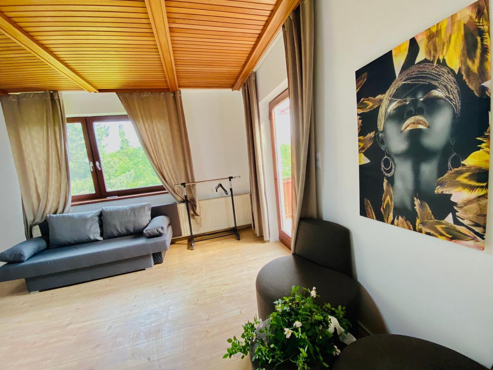 Family In Am Schopfwerk Area Homestay