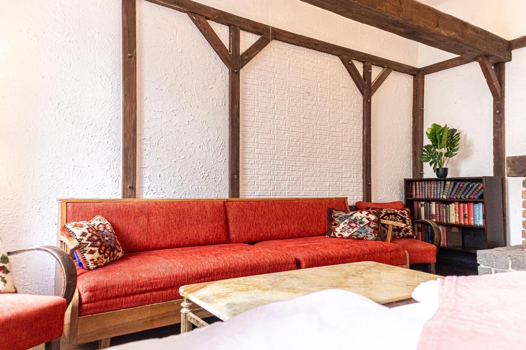 Apartment Friendly 2br Apt- Near U6 Station Am Schoepfwerk
