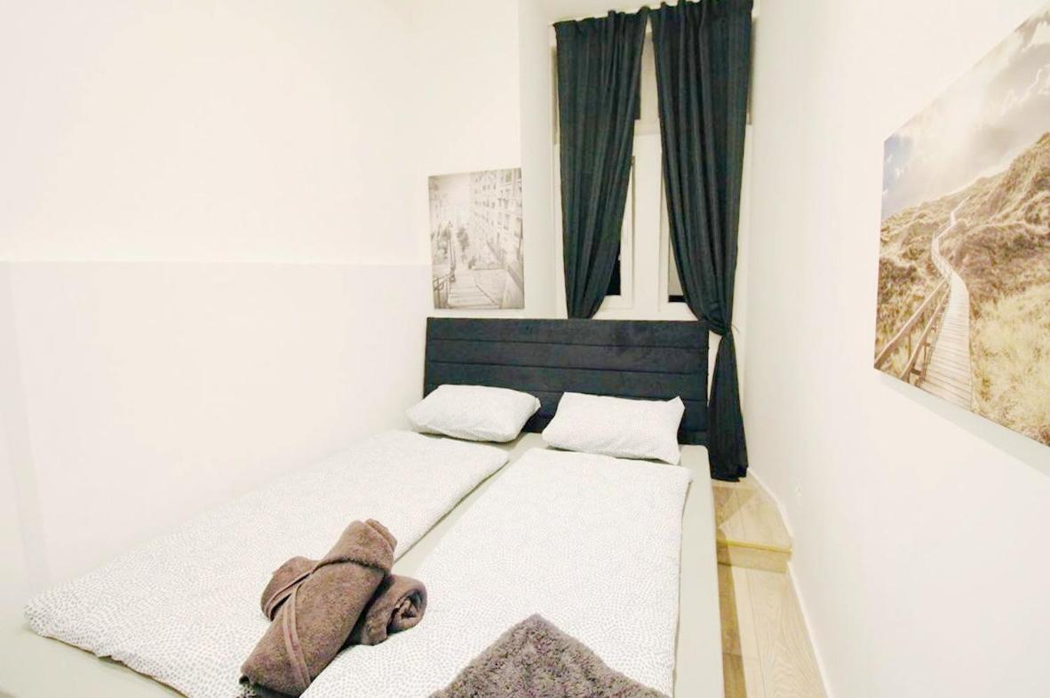 Comfortable In Akh Area Homestay Vienna