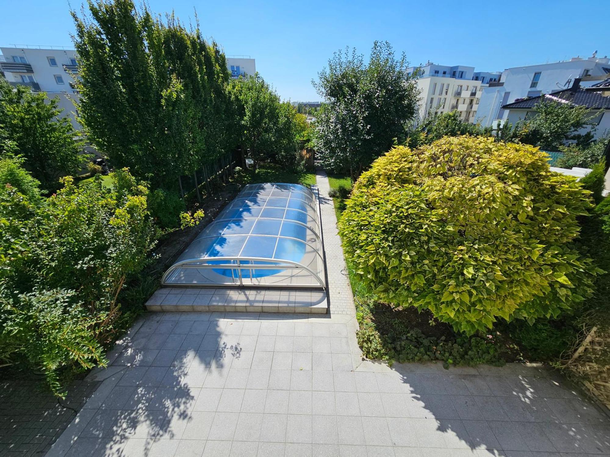 With Pool - Big Garden - Barbecue - Free Parking Villa