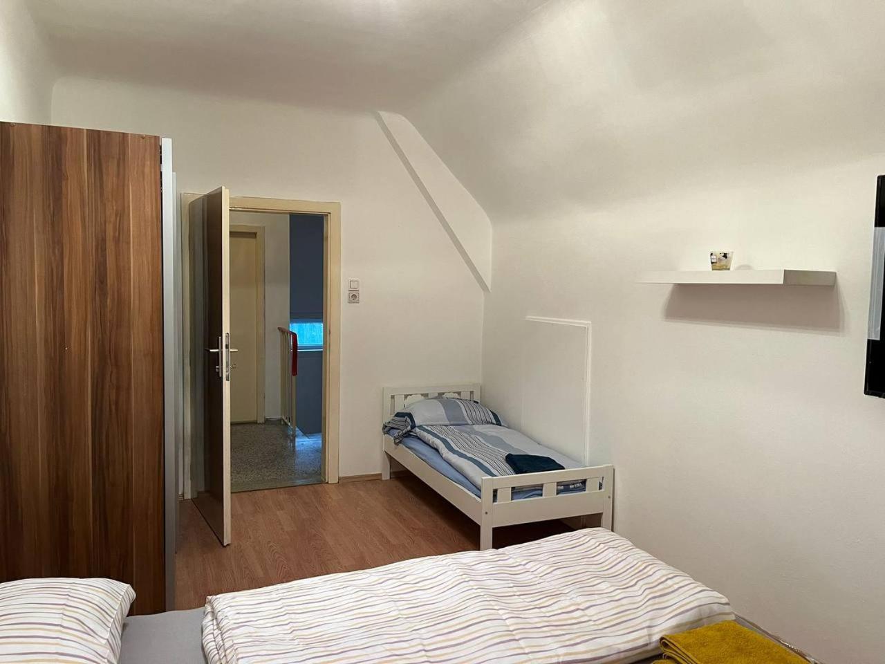 Cozy In An Elegant House Homestay