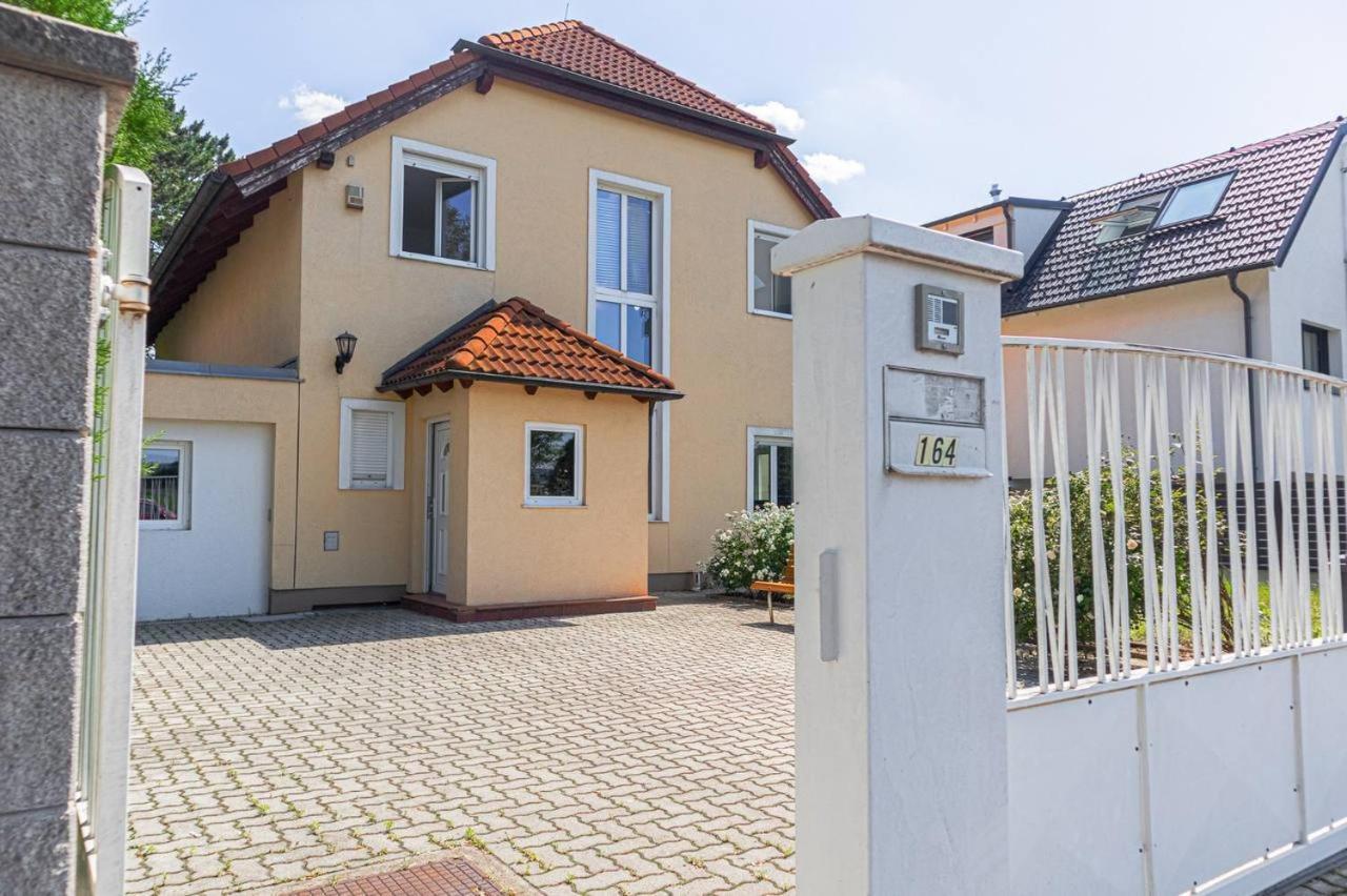 Double In An Elegant House Gd Homestay Vienna