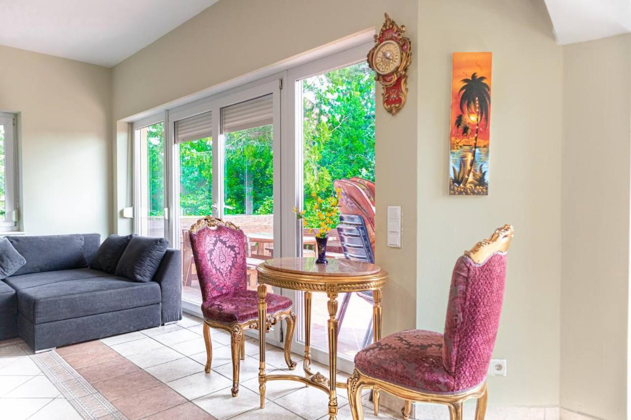 Double In An Elegant House Gd *