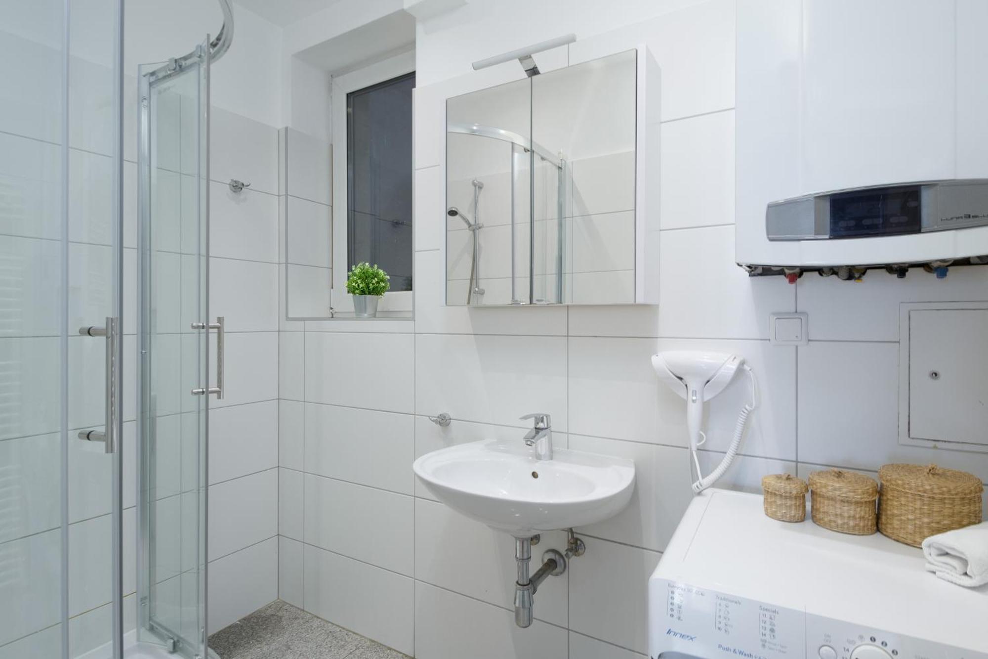 Kroellgasse I Contactless Check-in Apartment *
