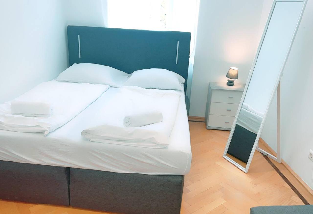 Homestay Cozy In Keplerplatz Kp T *