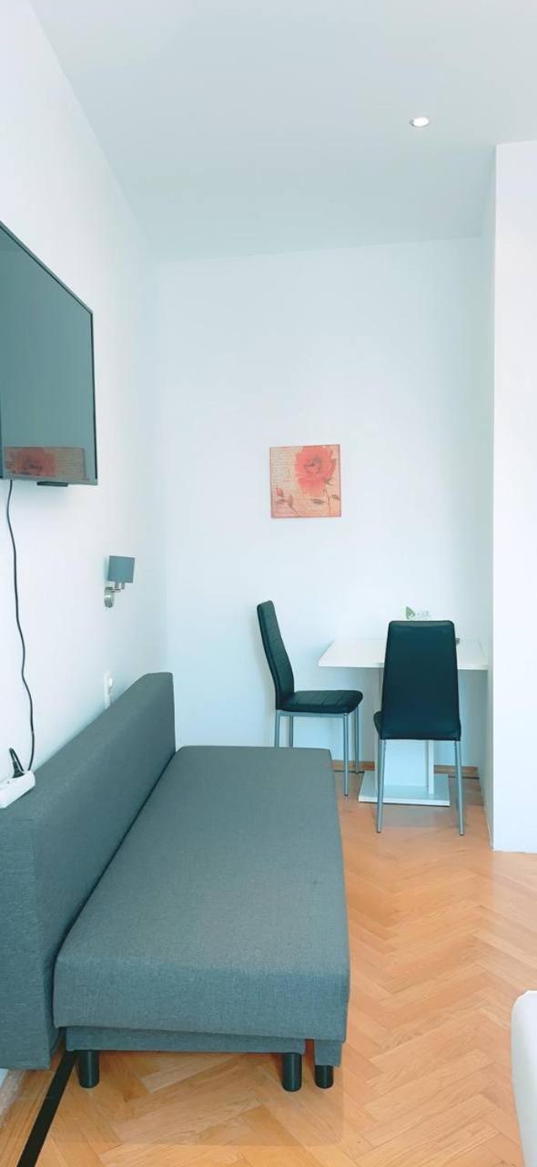 Cozy In Keplerplatz Kp T Homestay