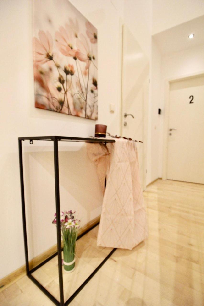 Cozy In Center Dw19 *