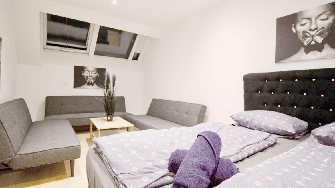Cozy In Center Dw19 Homestay *