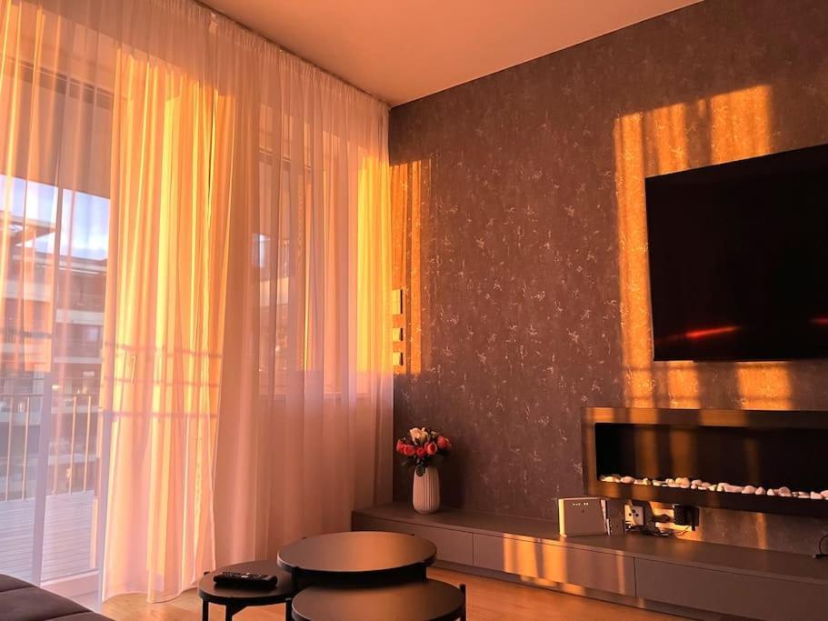 Apartment Park *