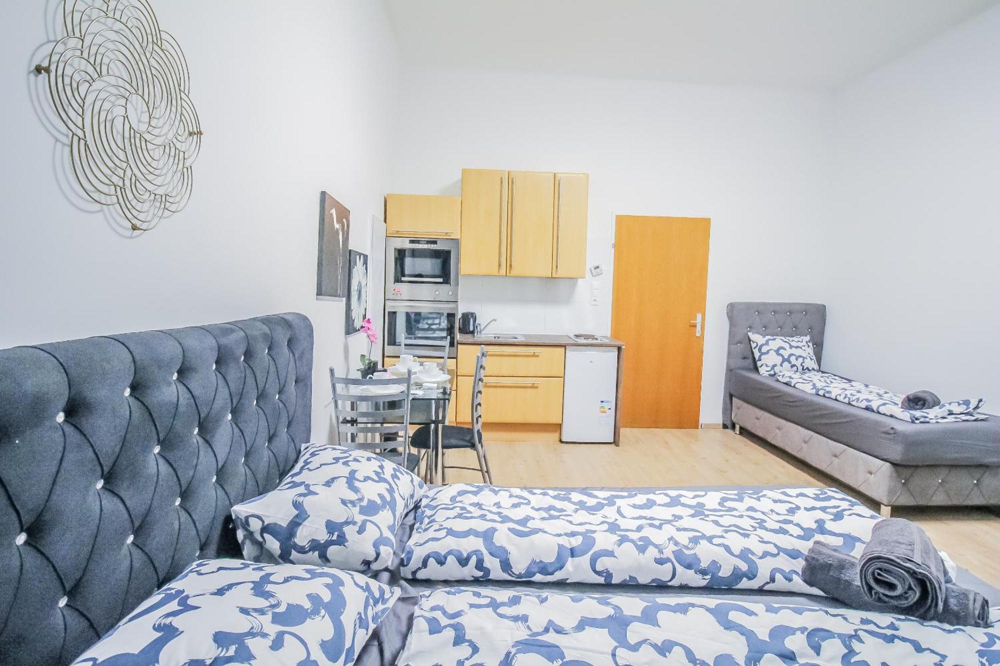 Z Elite Hn Apartment