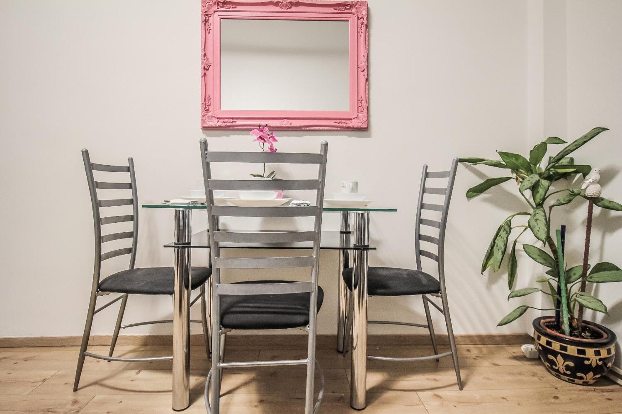 Z Elite Hn Apartment *