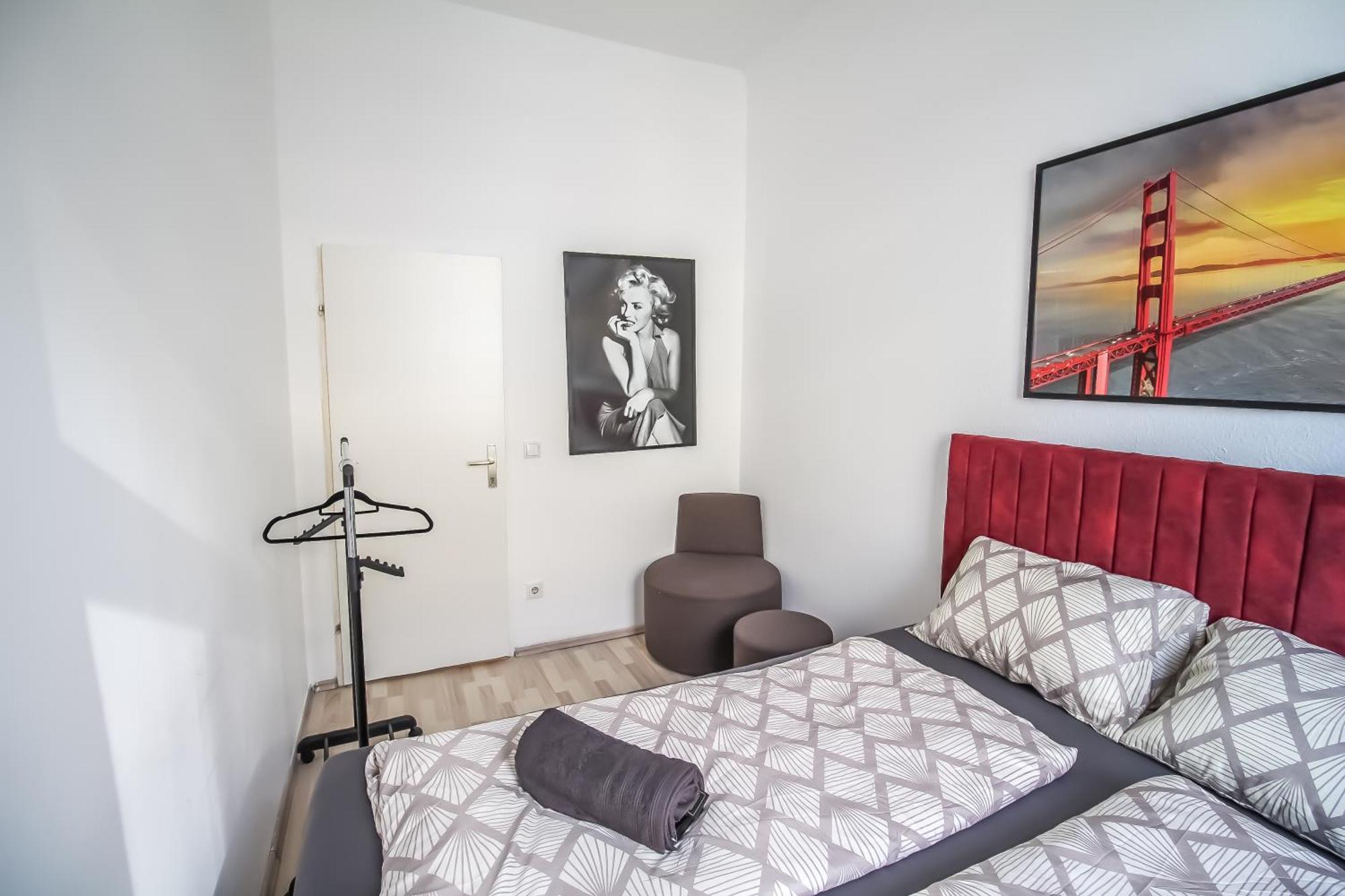 Homestay Cozy In Floridsdorf Area Pr3 *