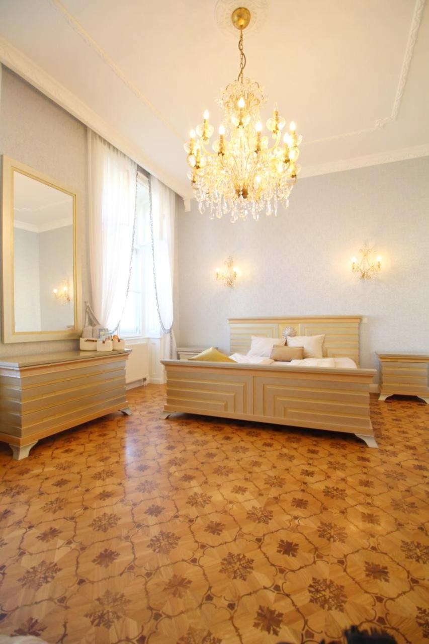 Luxurious In Center Kn * Viena