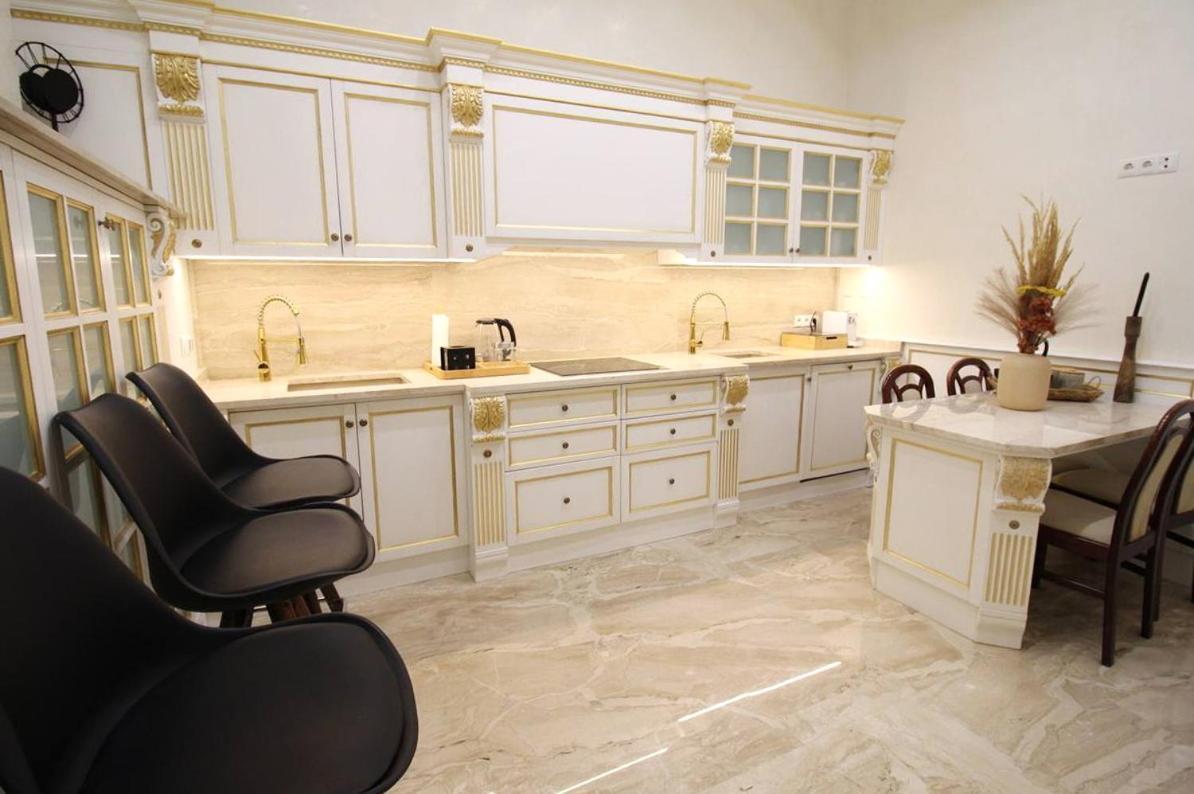 Apartamento Luxurious In Center Kn *