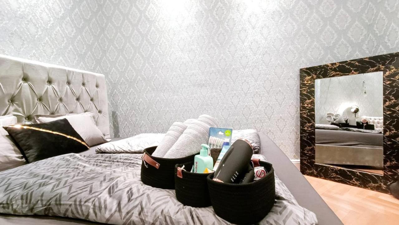 Apartamento Luxurious In Center Kn Viena