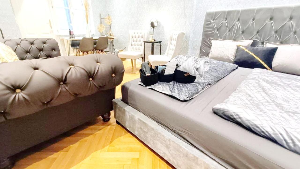 Apartamento Luxurious In Center Kn Viena
