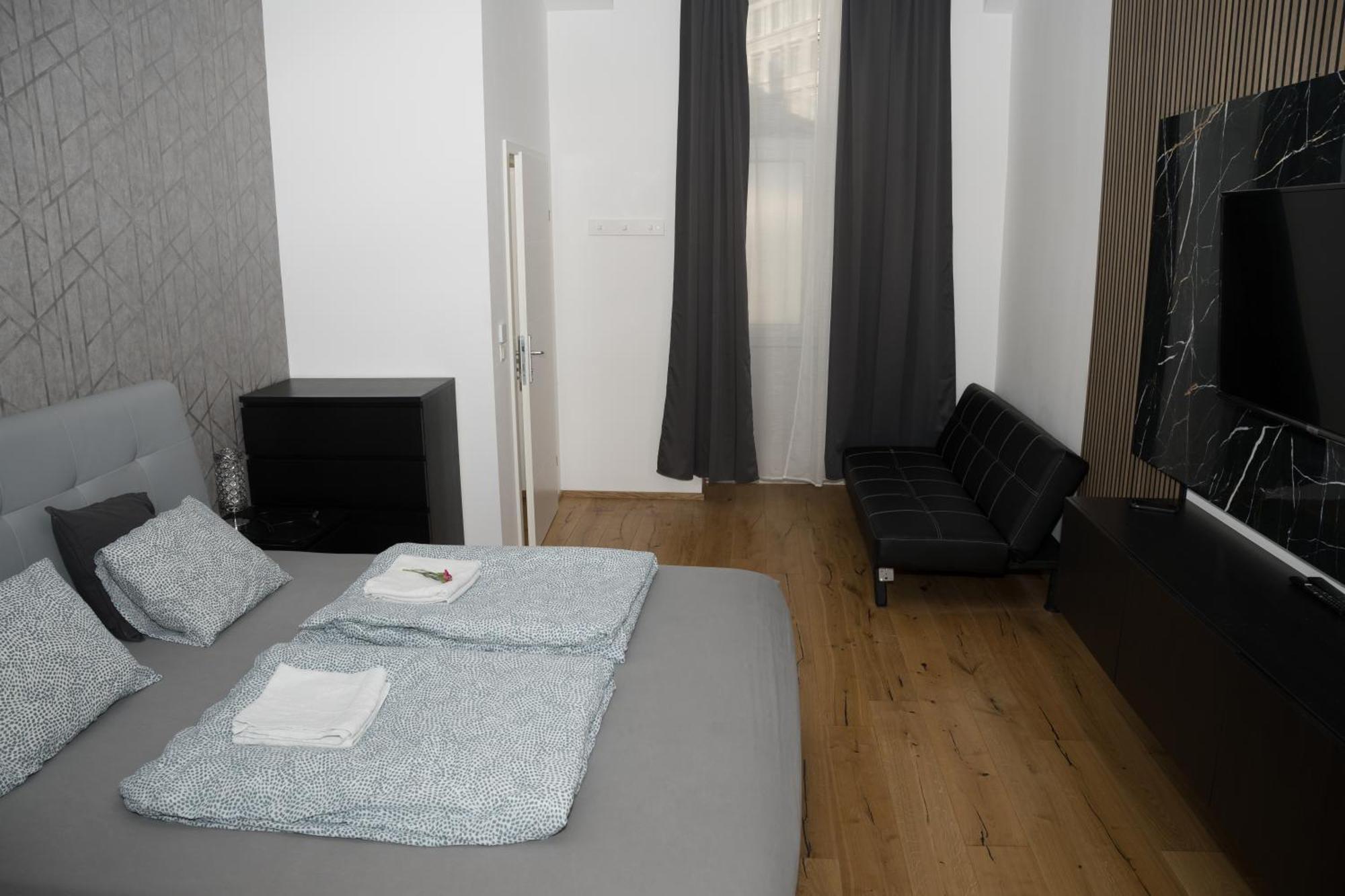 Apartment 2 *