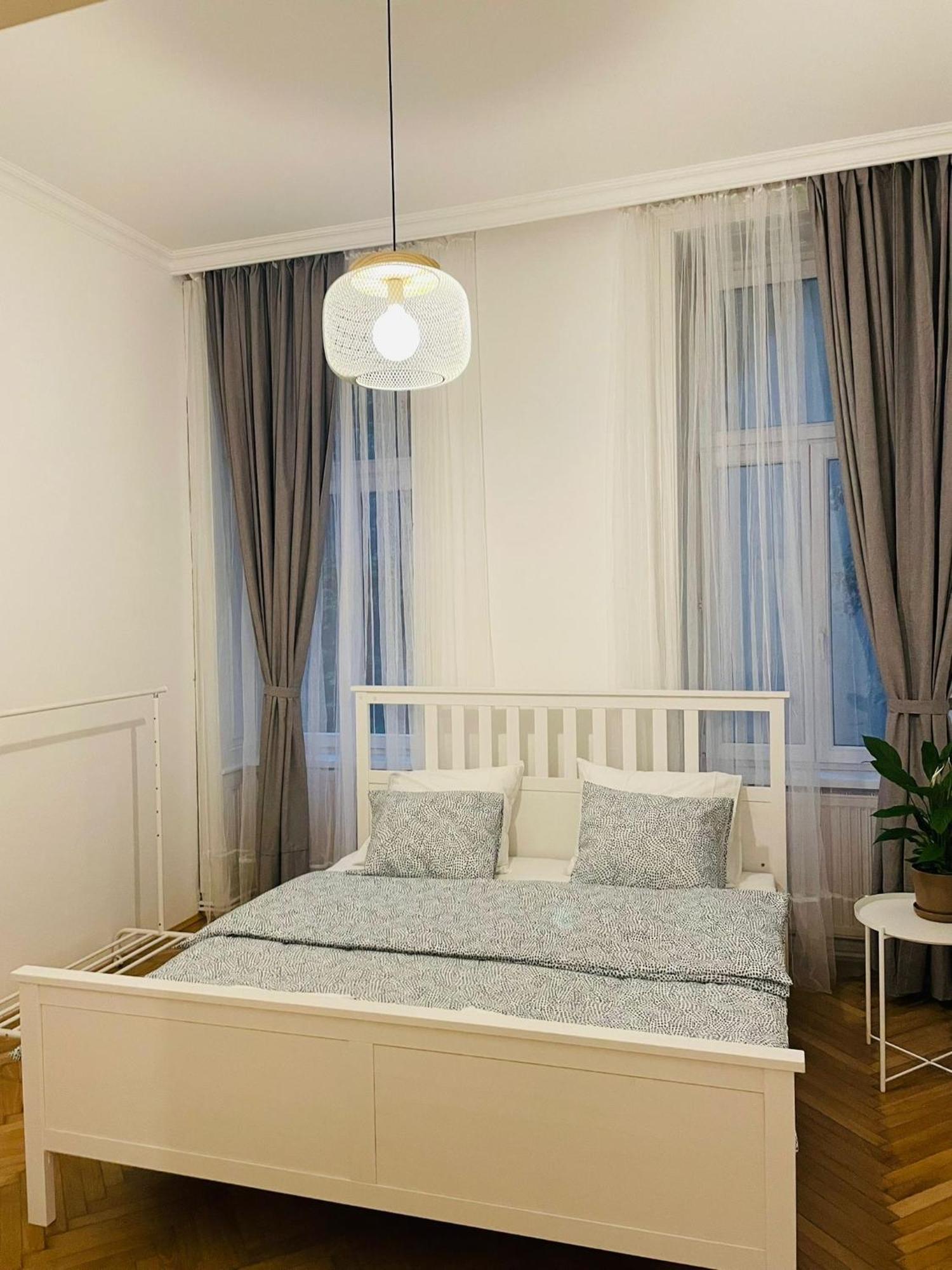 Schick Vienna