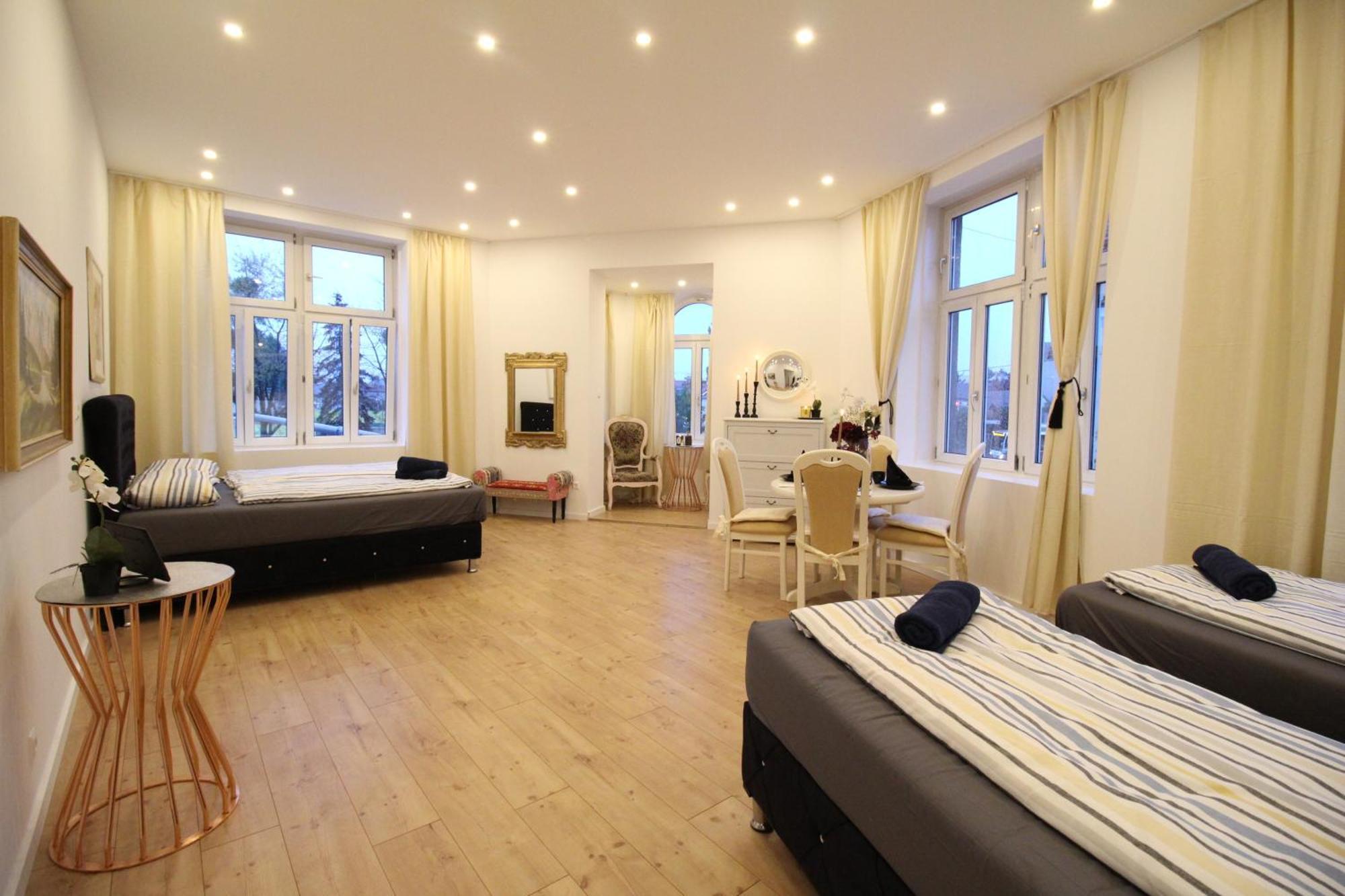 Comfortable In The Alterlaa Area Lv4 Privatunterkunft