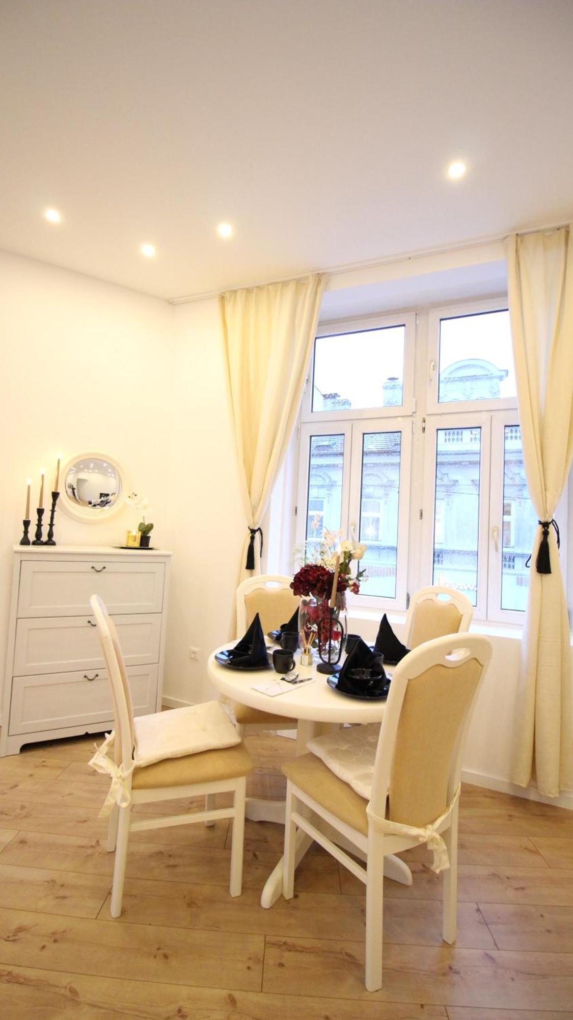 Comfortable In The Alterlaa Area Lv4 Privatunterkunft