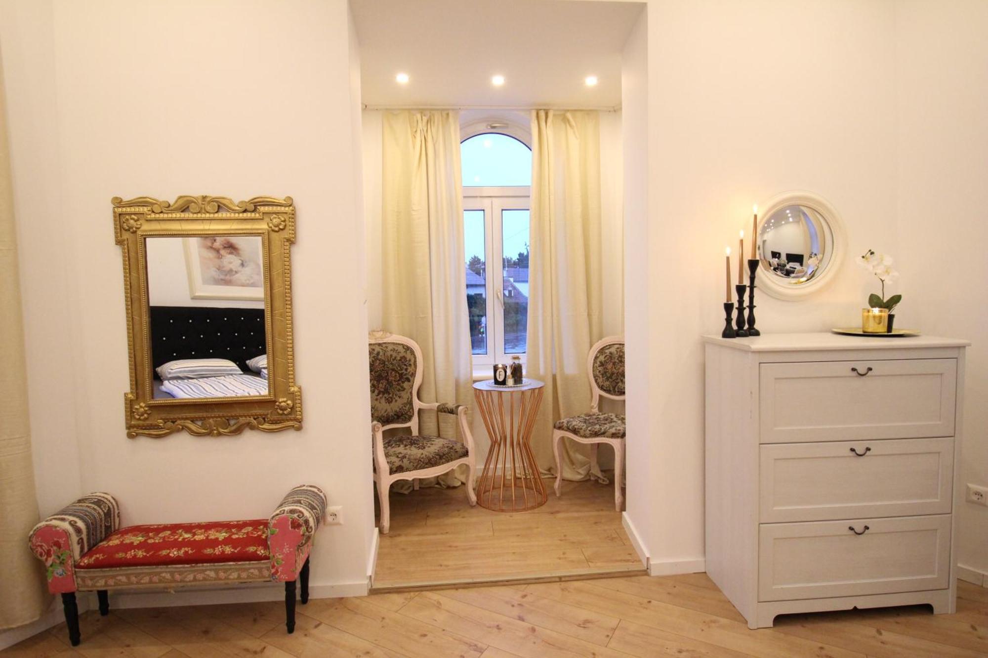 Comfortable In The Alterlaa Area Lv4 Privatunterkunft *