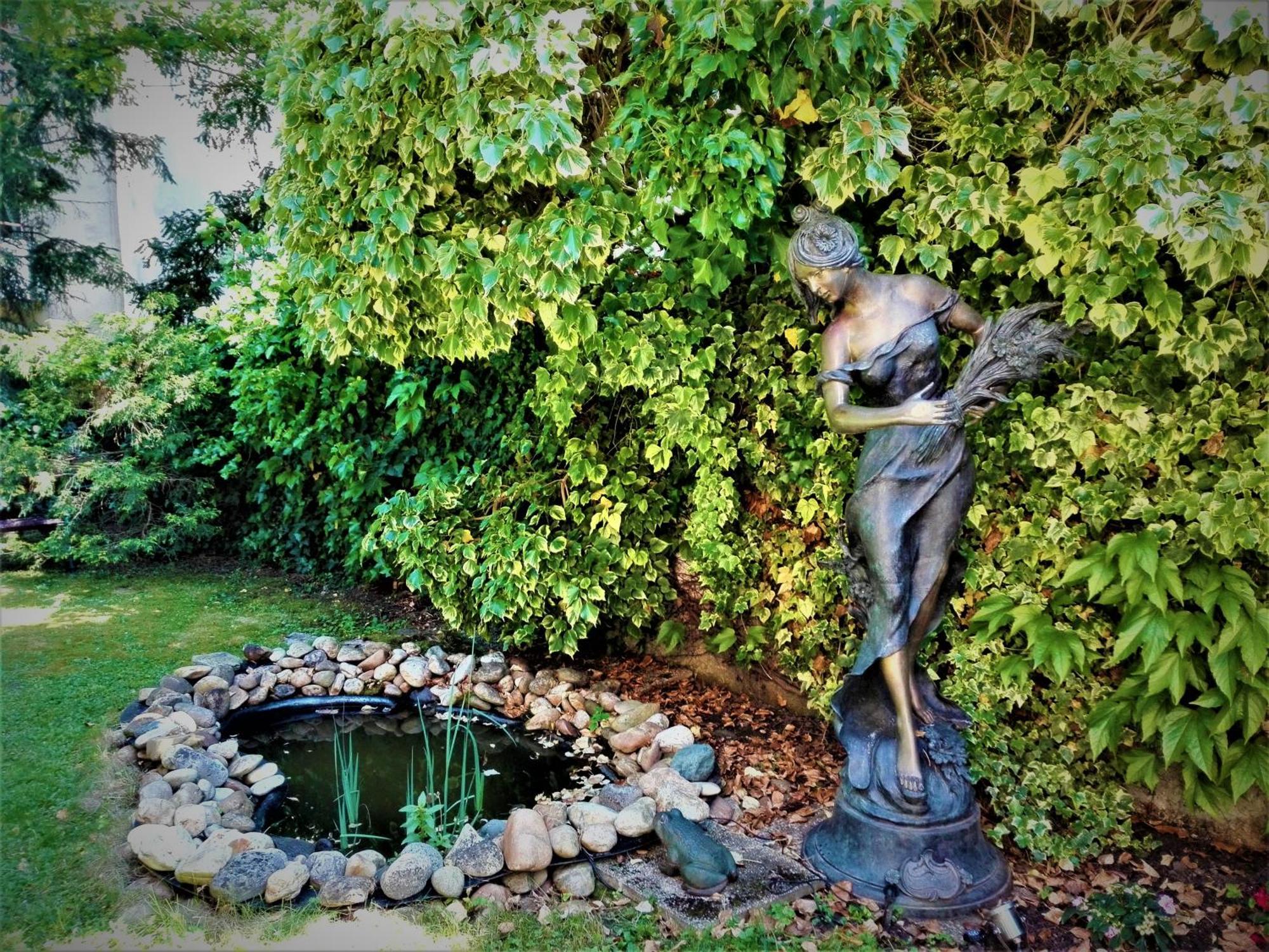 Schneider-goessl Viena