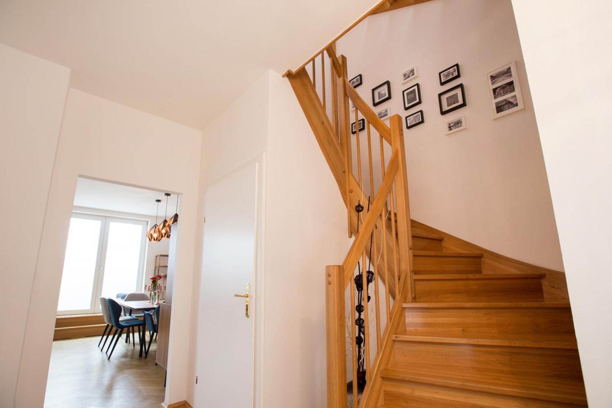 Urban Flats Center Apartment *