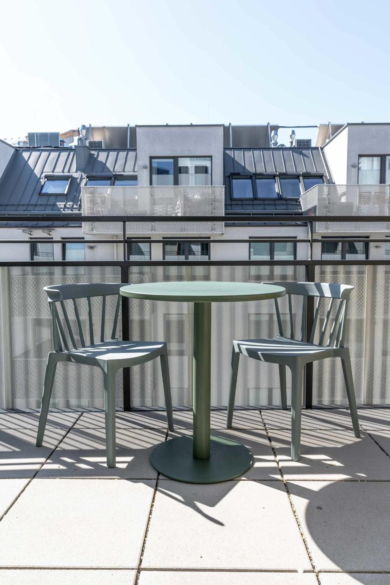 Apartment Limehome Favoritenstr. *