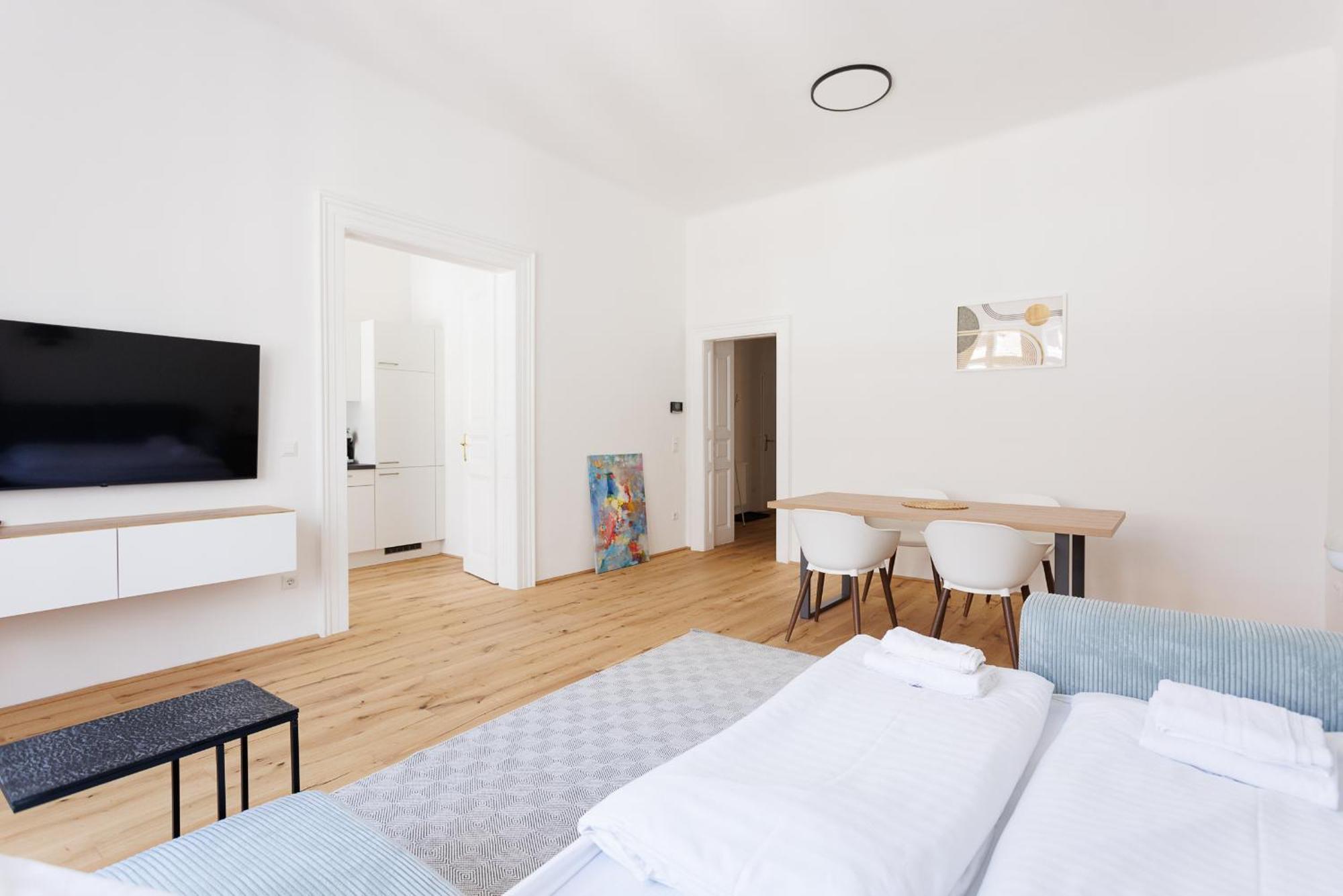 4ty3 - Stadtpark Is Calling Apartamento *