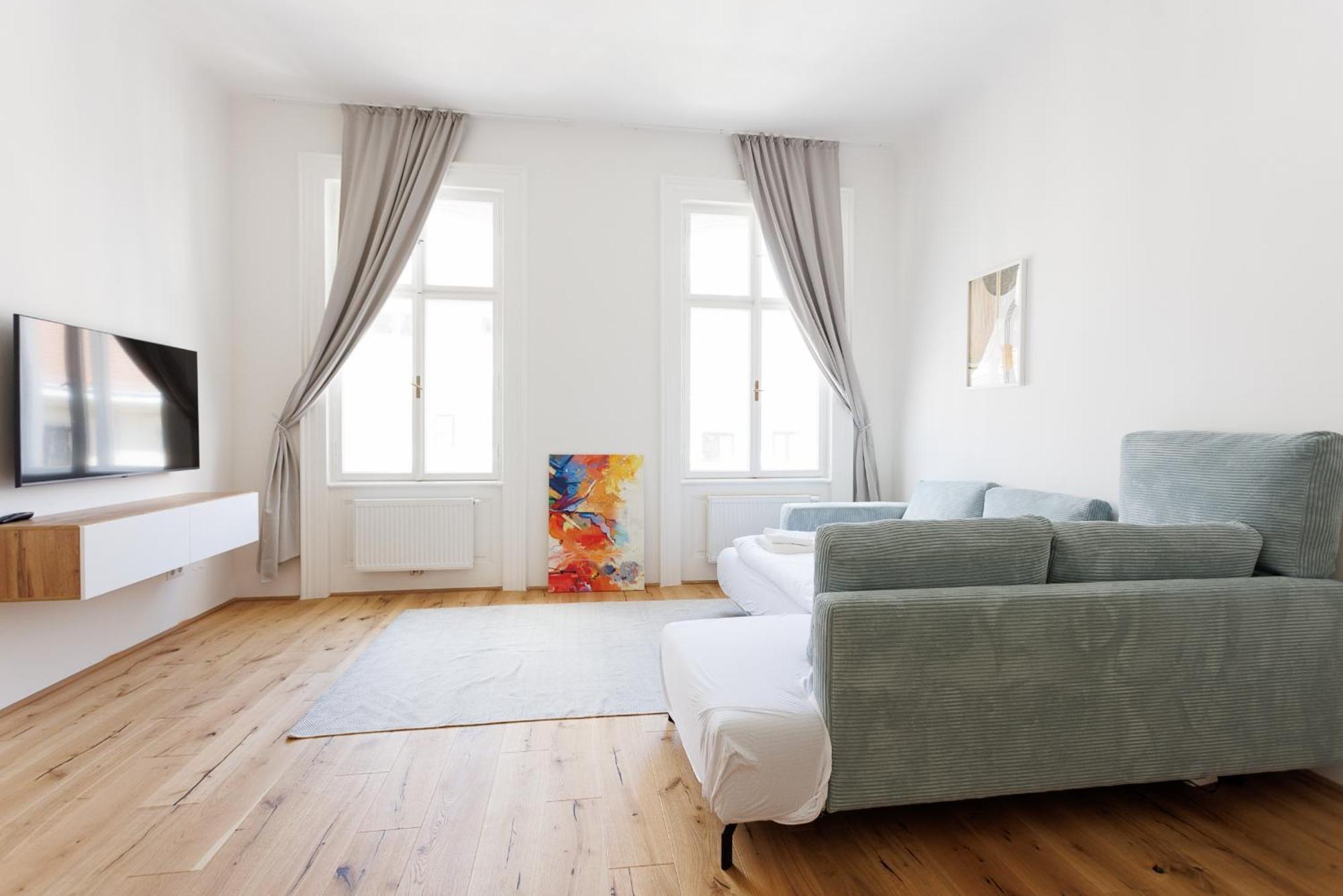4ty3 - Stadtpark Is Calling Apartamento *
