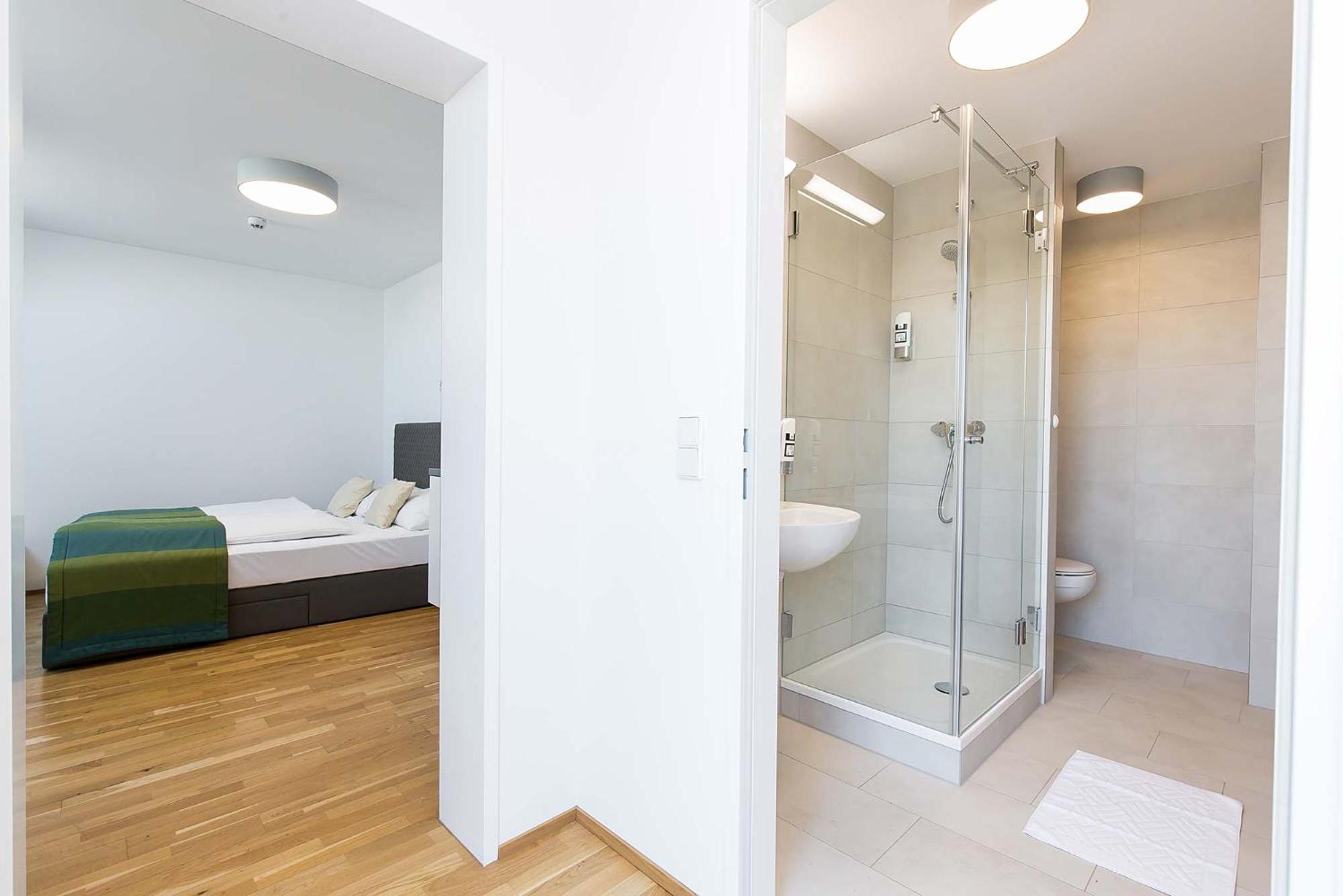 Smart Living - Hauptbahnhof - Self Check-in 4* Viena
