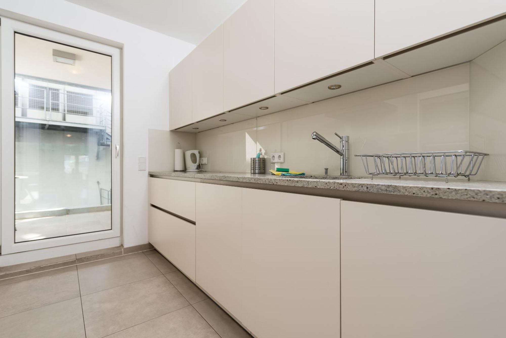 Apartments Next To Vienna Stateopera With Aircondition
