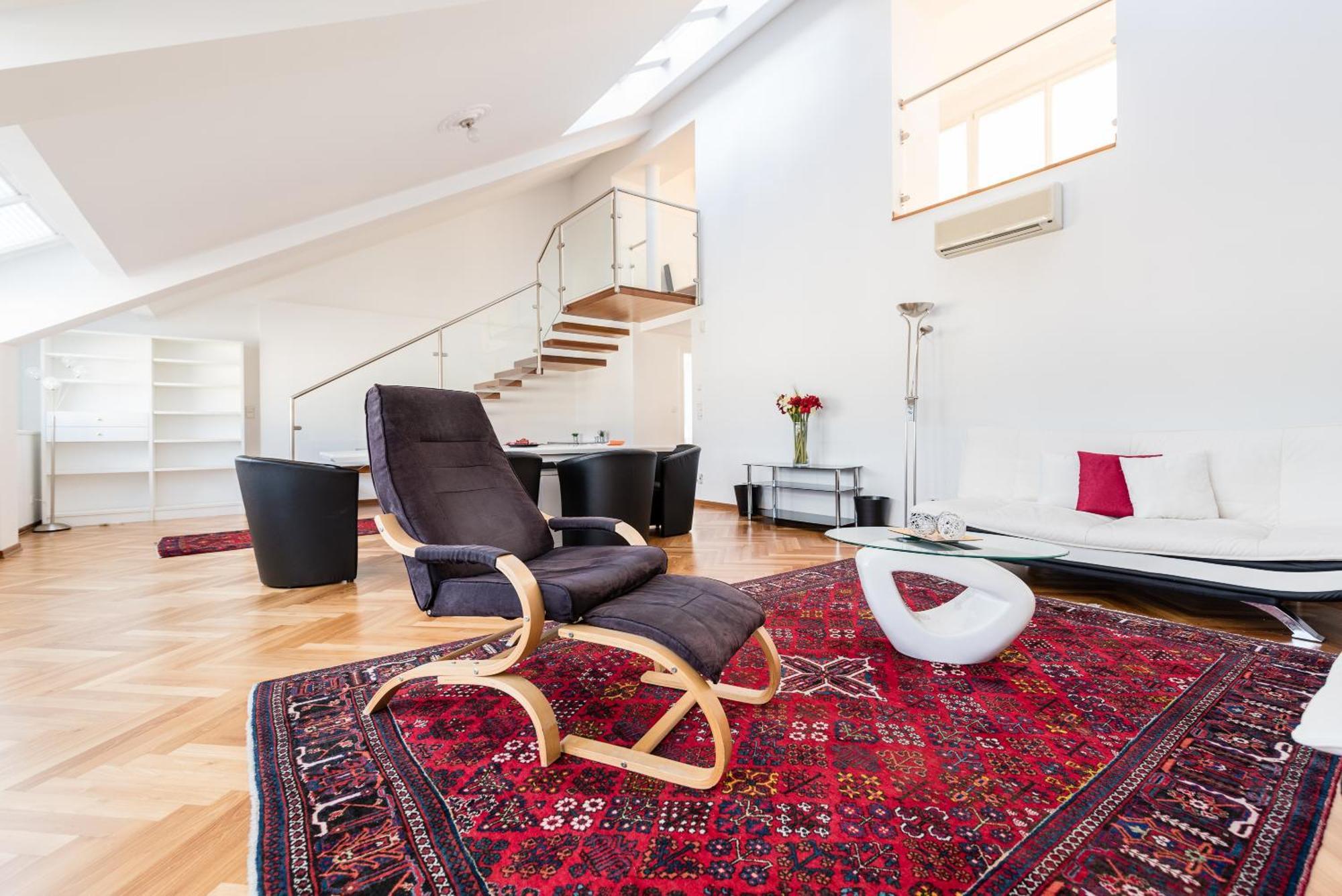 Apartments Next To Vienna Stateopera With Aircondition