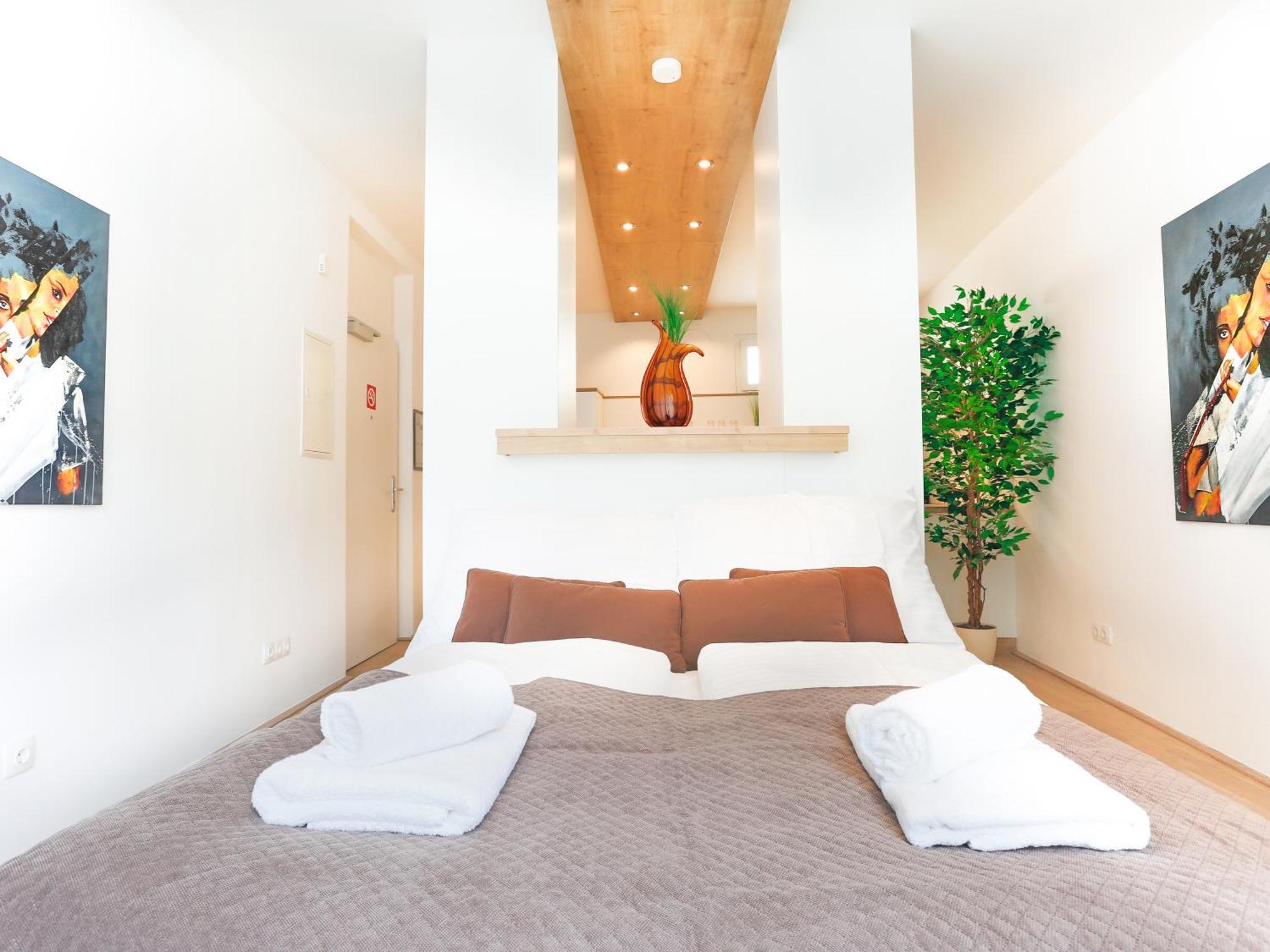 Sky9 Center Apartment *