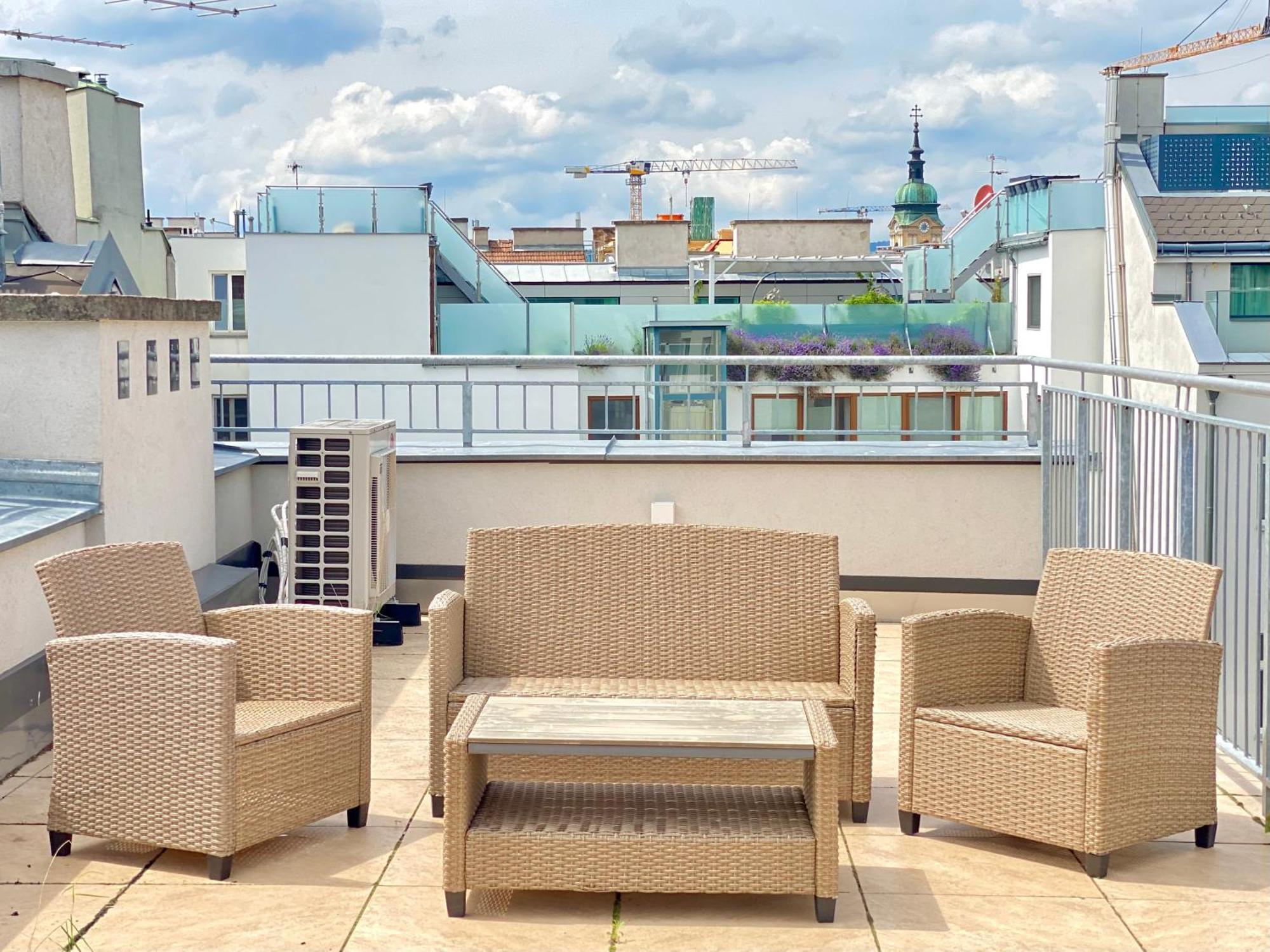 Steiner Residences Nestroyplatz *
