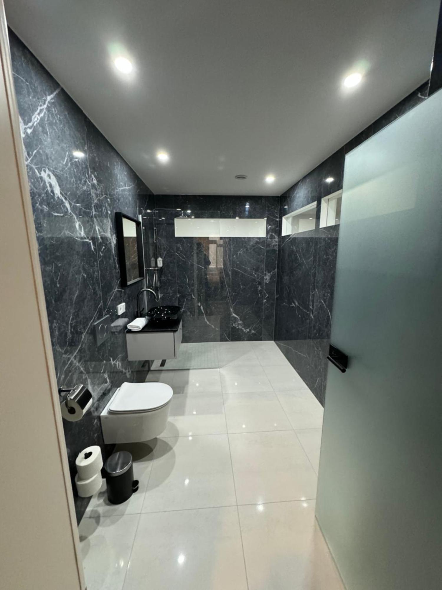 Luxurious In The Centre Of