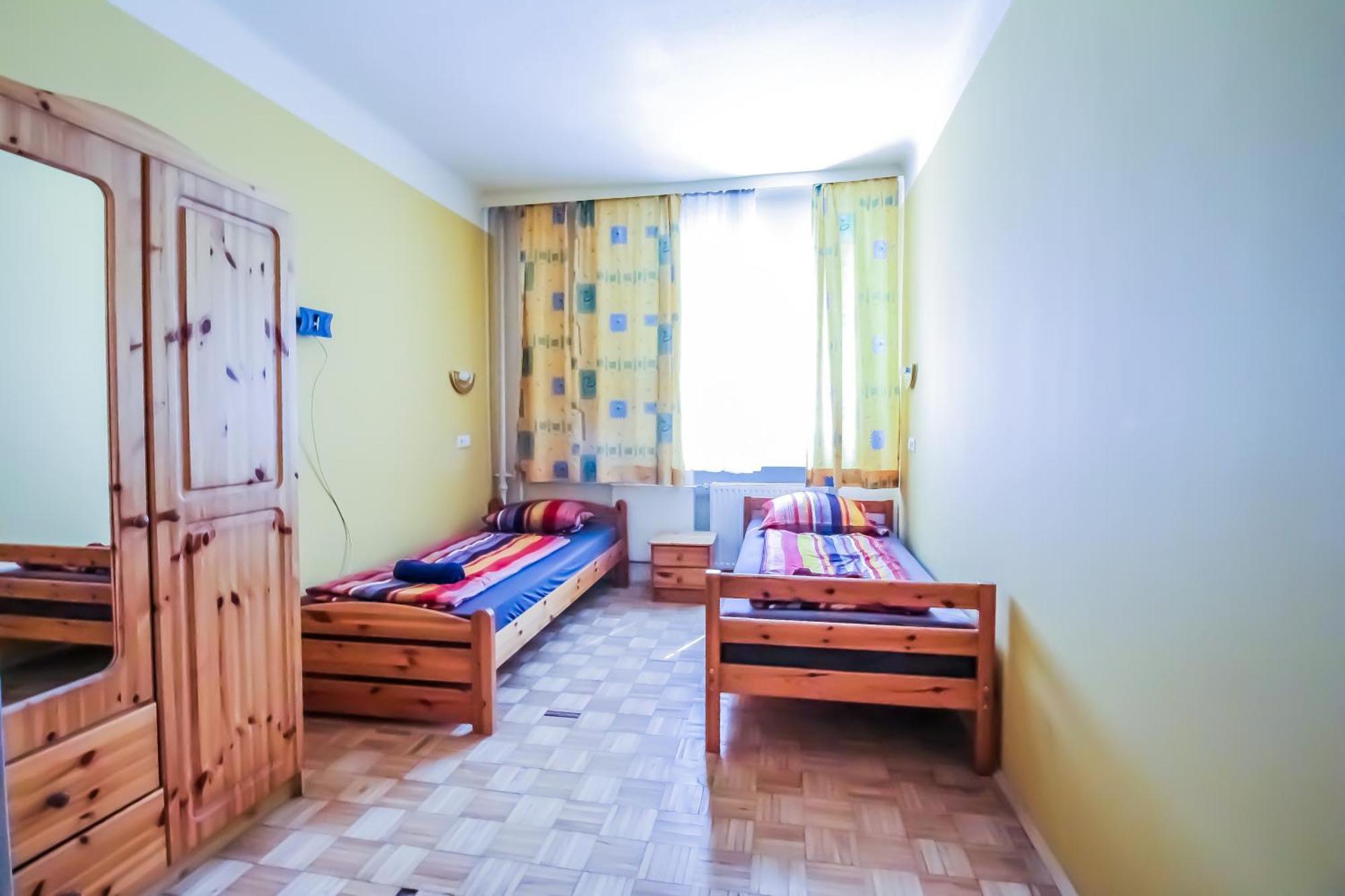 Hospedagem domiciliar Double In Hutteldorfer Strasse Area *