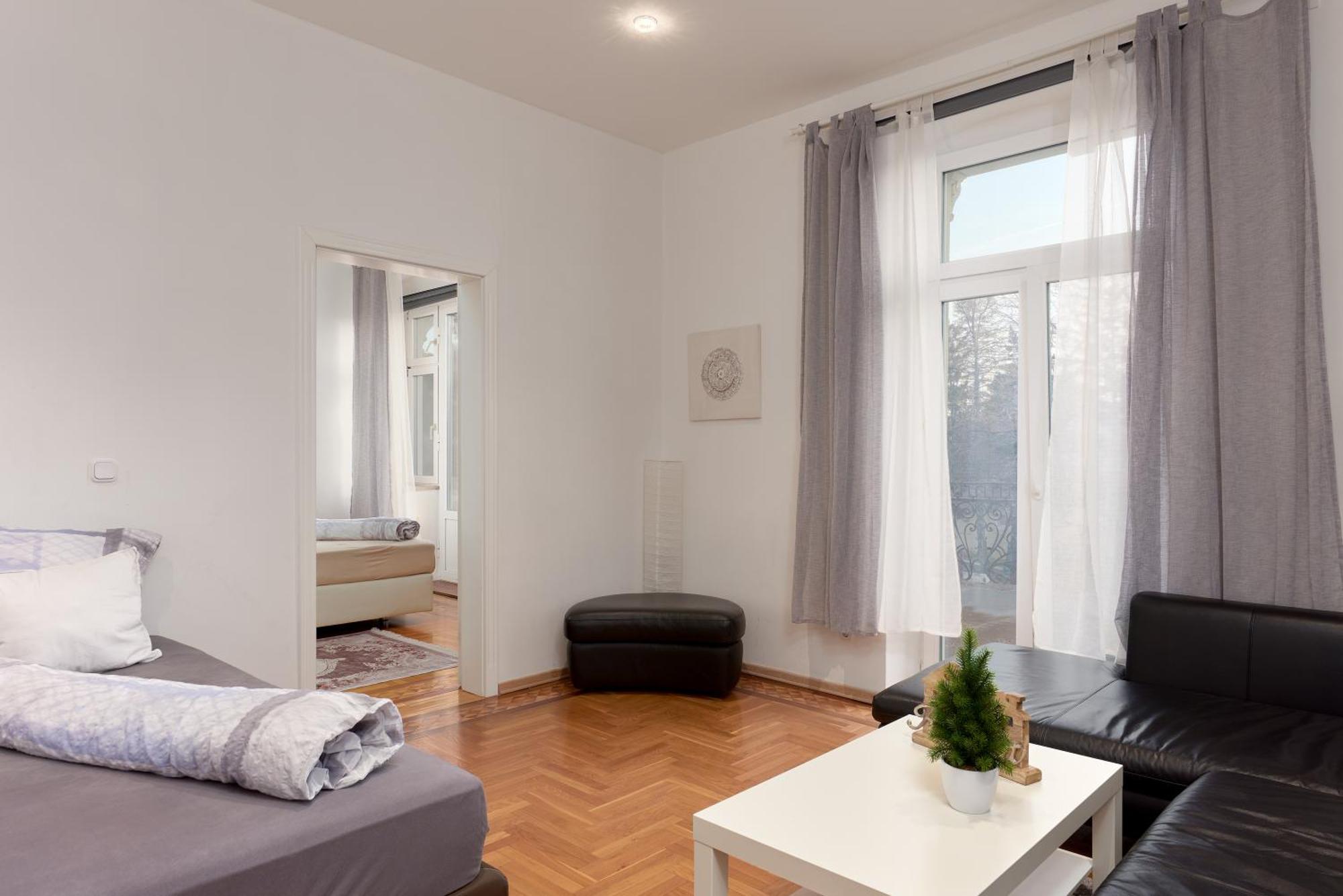 Schoenbrunn Palace Free Parking And 24h Check-in Apartment *