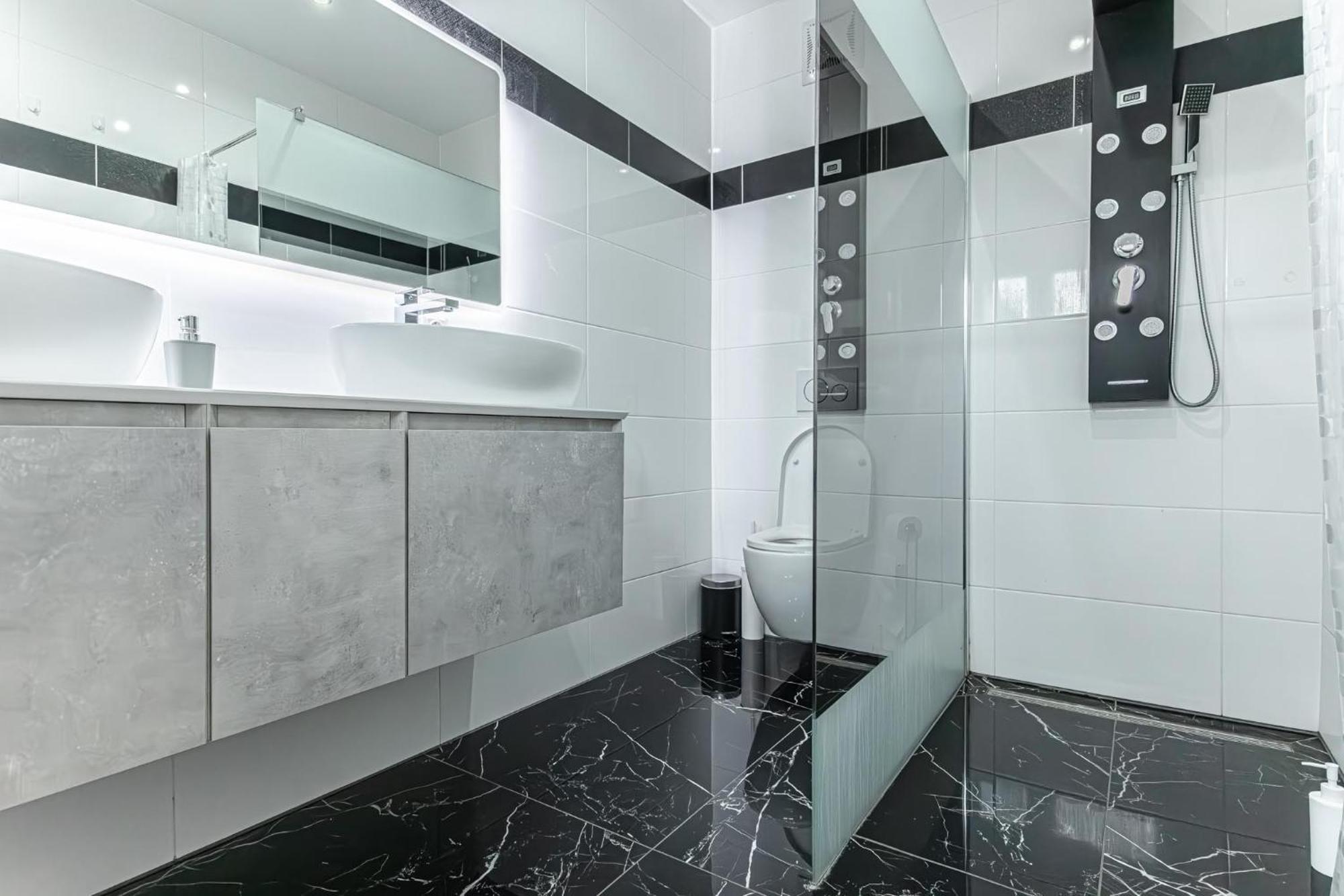 Luxury 6br-4ba With Private Pool & Sauna - Pets Allowed * Wien