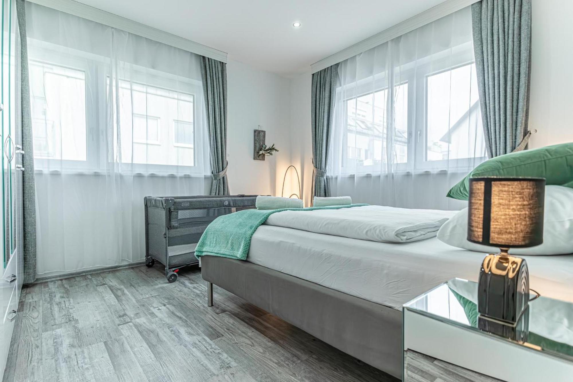 Luxury 6br-4ba With Private Pool & Sauna - Pets Allowed Villa Wien