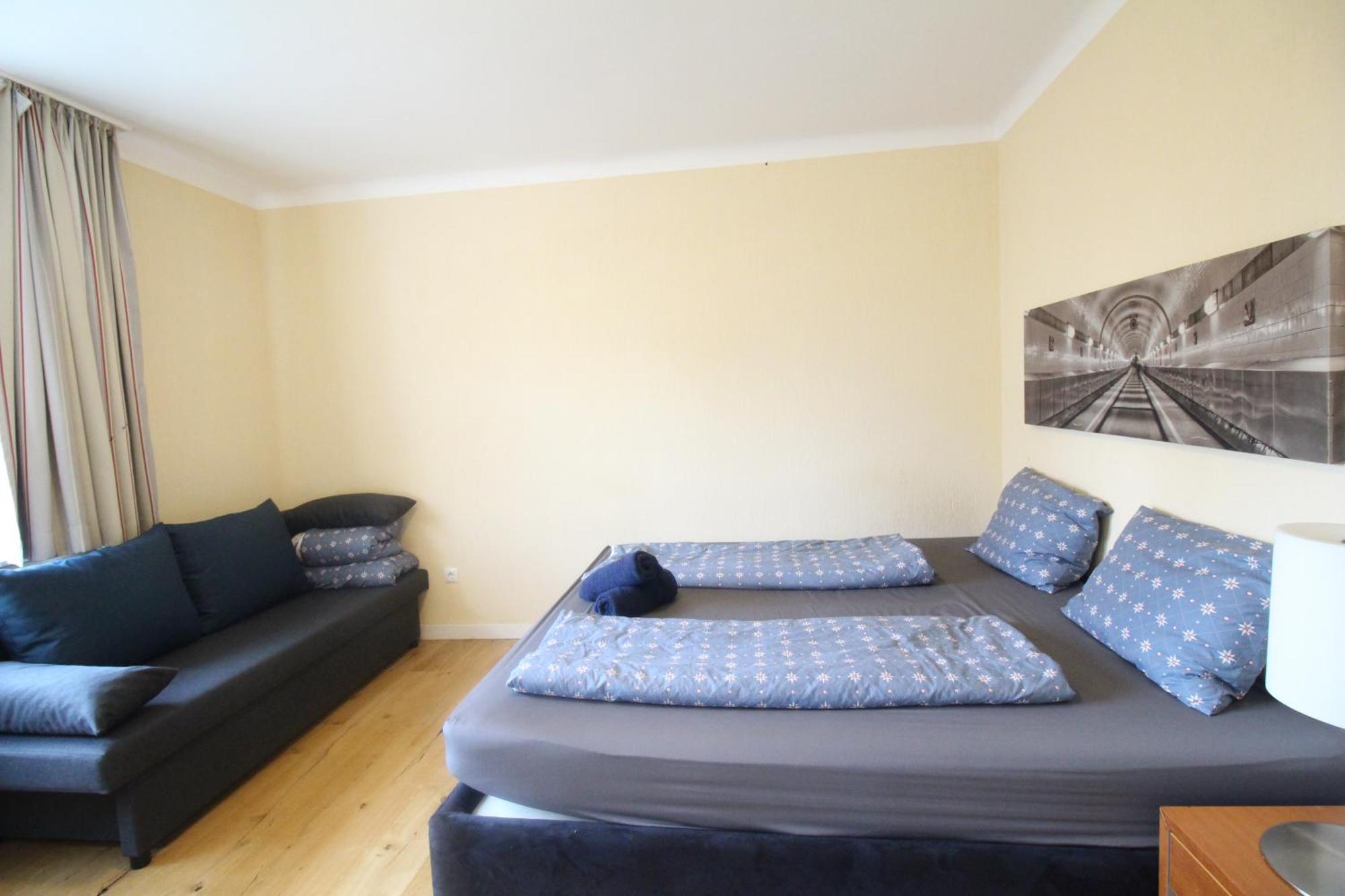 Tripel In Floridsdorf Area Homestay Vienna