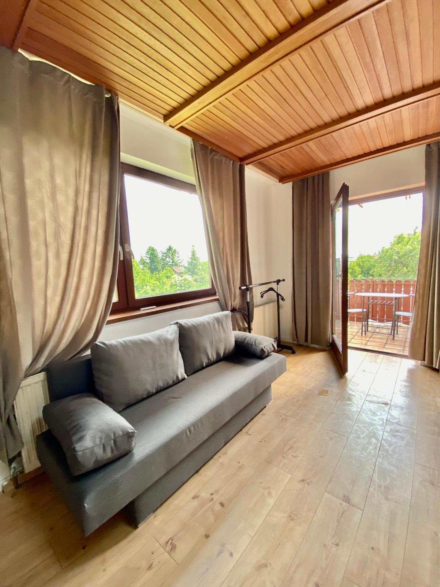 Homestay Family In Am Schopfwerk Area