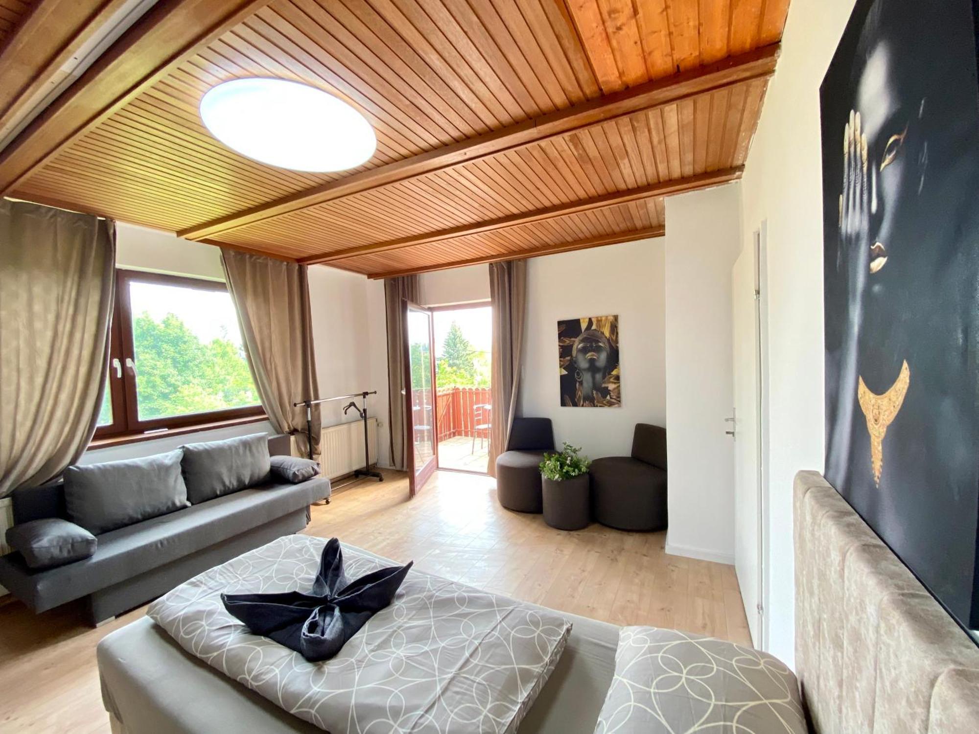 Family In Am Schopfwerk Area Homestay Vienna