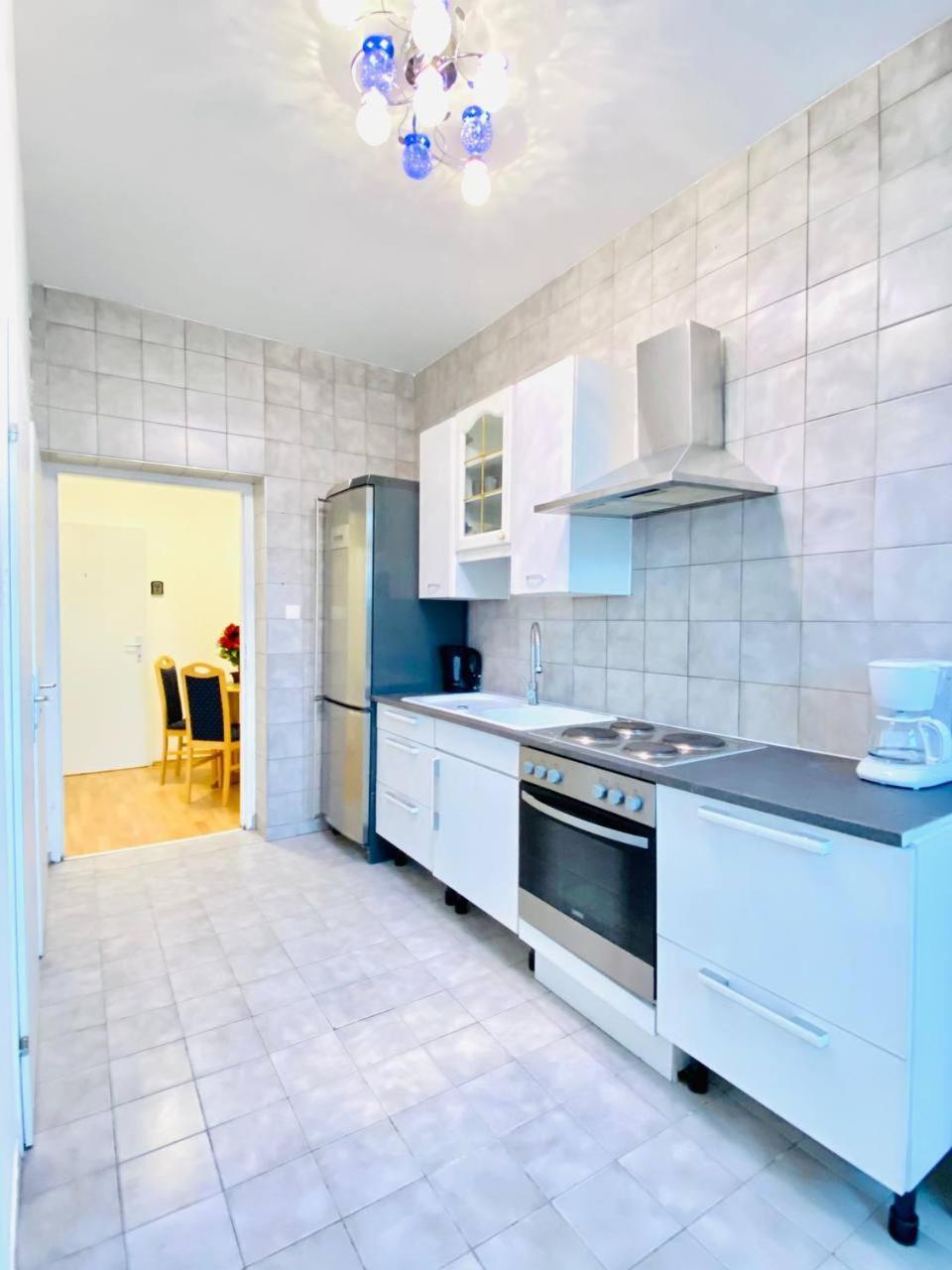 Comfortable In The 23rd District Of Fr4 Homestay