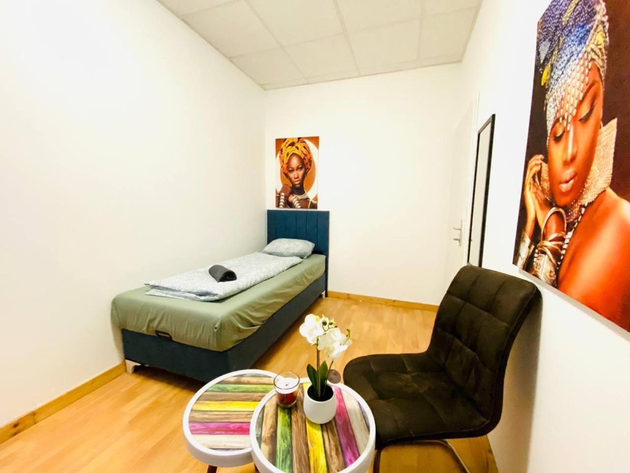 Privatunterkunft Comfortable In The 23rd District Of Fr3 Wien