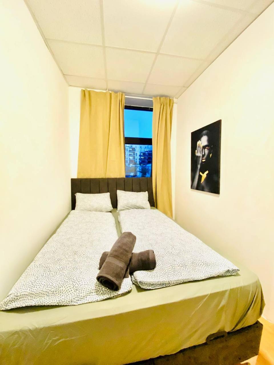 Privatunterkunft Comfortable In The 23rd District Of Fr3 *