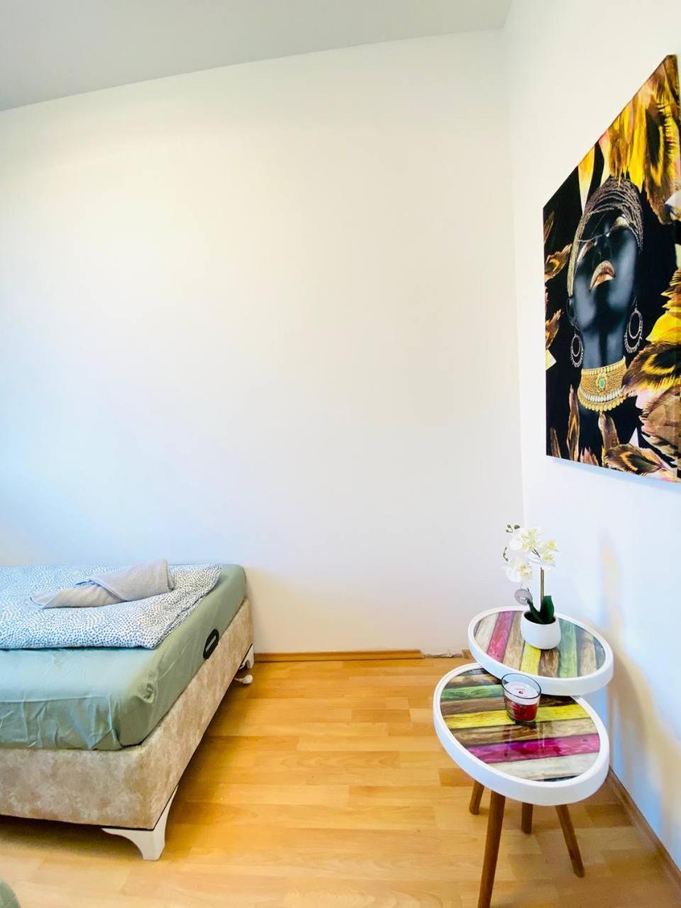 Comfortable In The 23rd District Of Fr4 Homestay Vienna