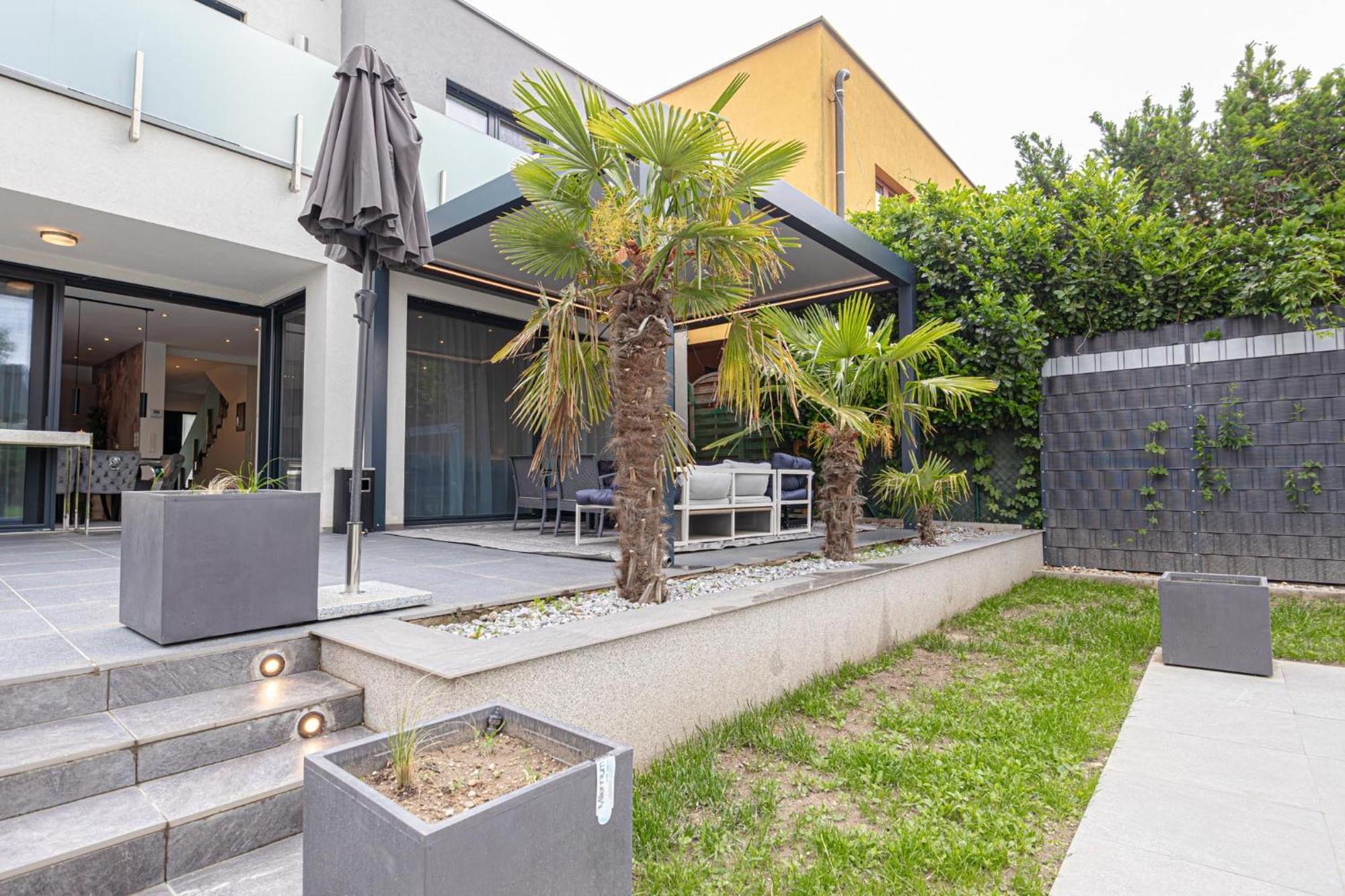 Villa Luxury 6br-4ba With Private Pool & Sauna - Pets Allowed Wien