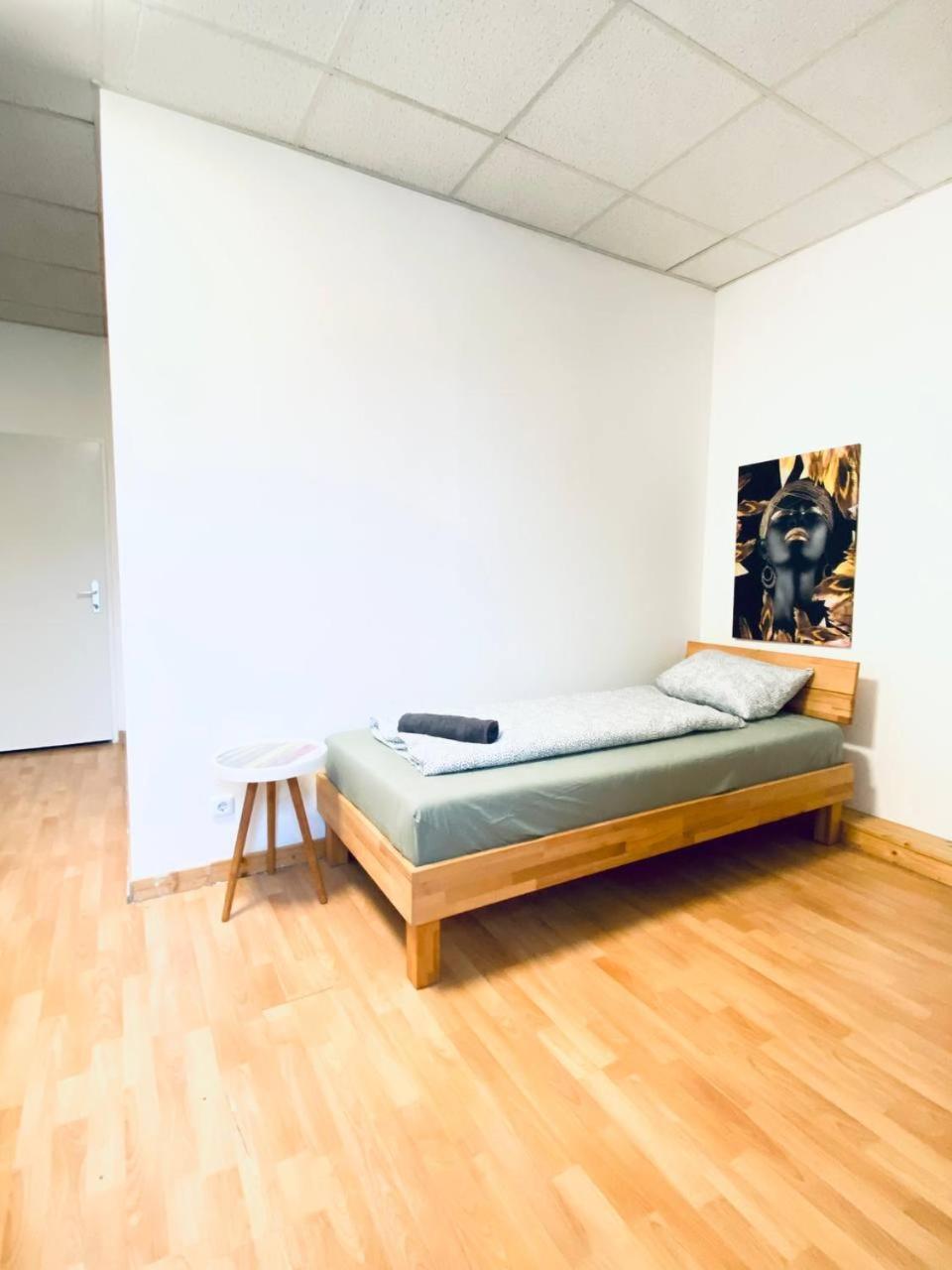 Comfortable In The 23rd District Of Fr2 * Viena
