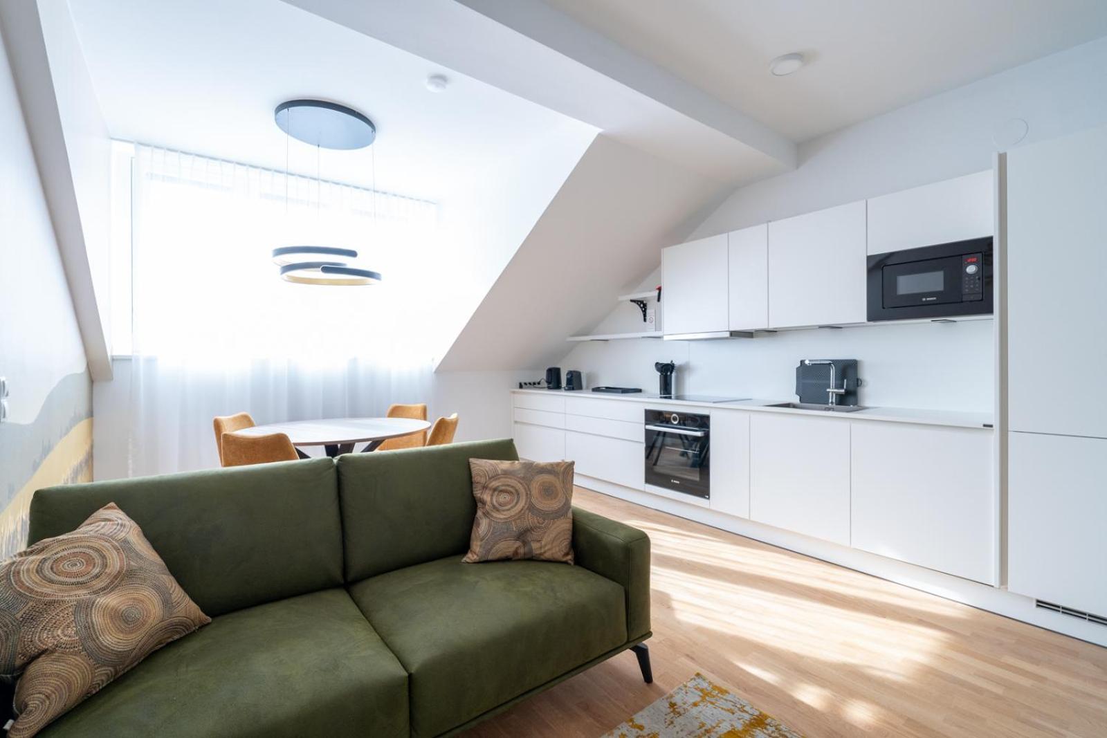 Apartment Luxurious 70 M2 With Balcony & Air Conditioning *